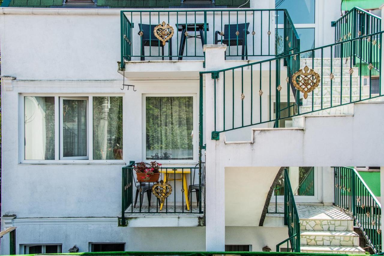 Hotel La Verde Iasi Exterior foto